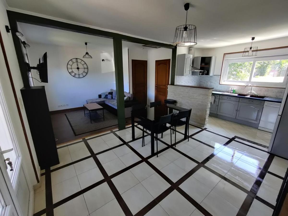 וארן ווזל Studio Spacieux Tout Equipe Avec Jardin מראה חיצוני תמונה